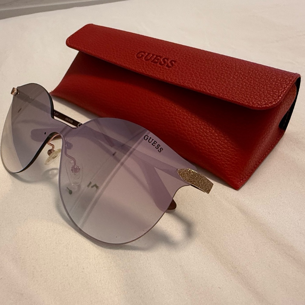 SUNGLASSES GUESS - Picture 2 of 5